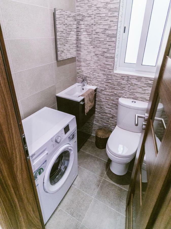 Seafront Apartment No 10 마살폰 외부 사진