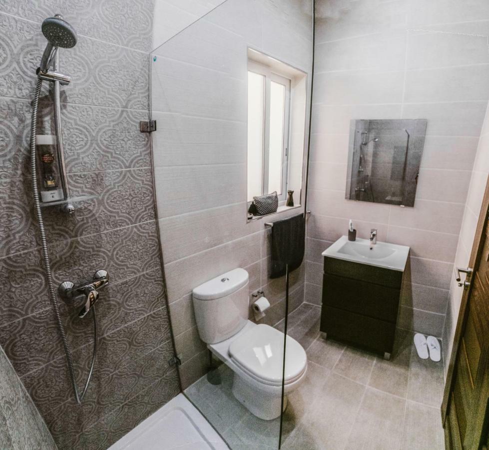 Seafront Apartment No 10 마살폰 외부 사진