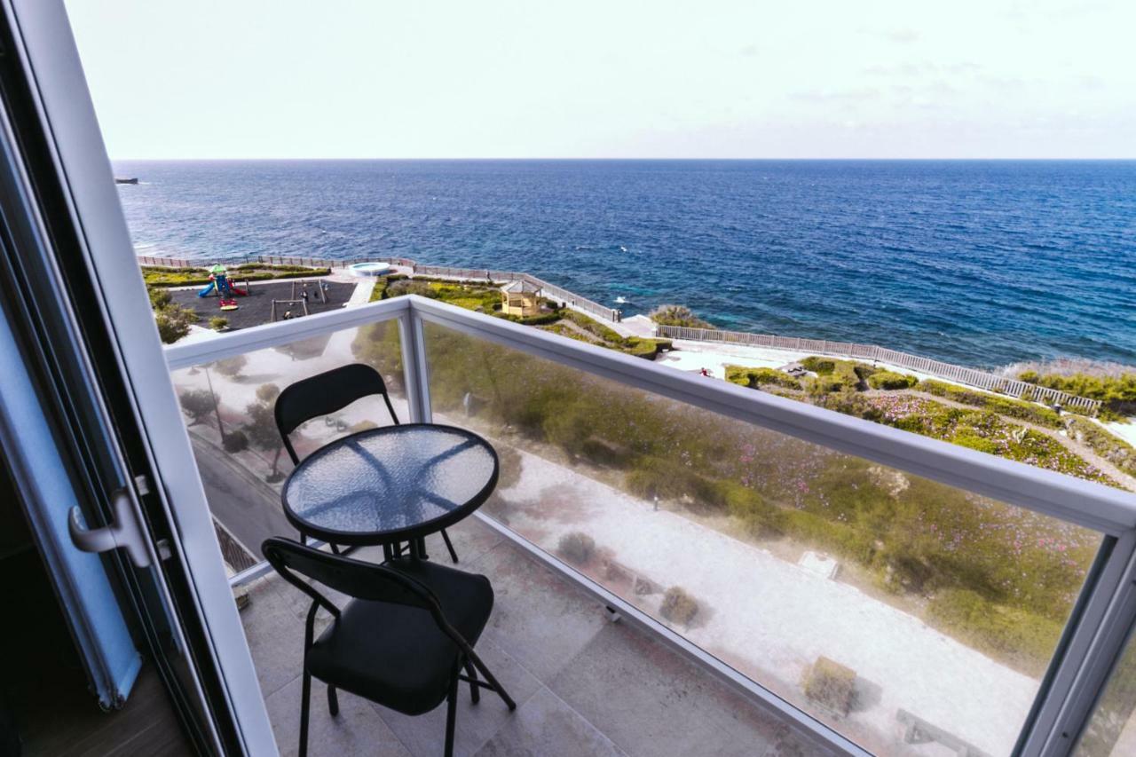 Seafront Apartment No 10 마살폰 외부 사진